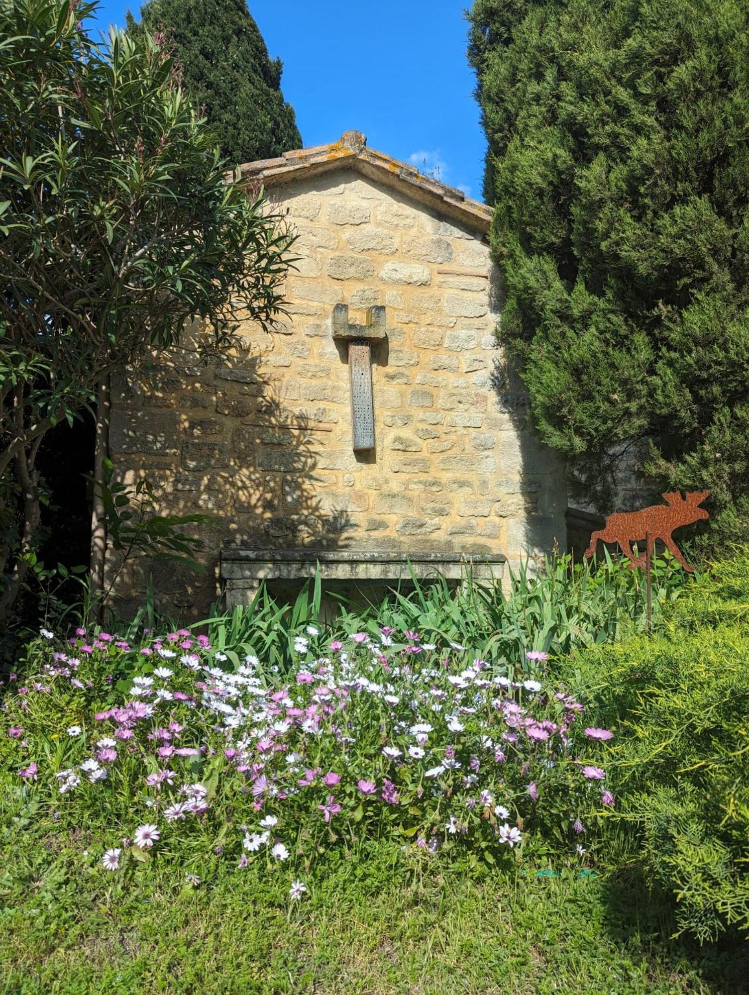 Mas Armelin Bed & Breakfast Tarascon Exterior photo